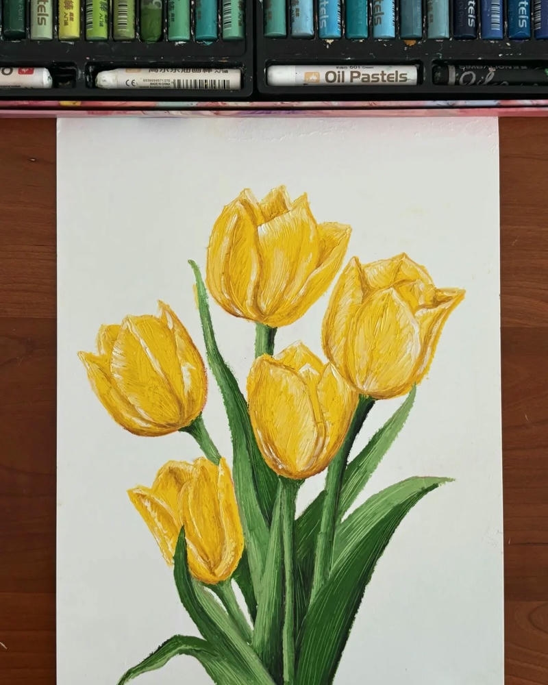 Vẽ tranh tĩnh vật hoa tulip bên khung cửa sổ nắng