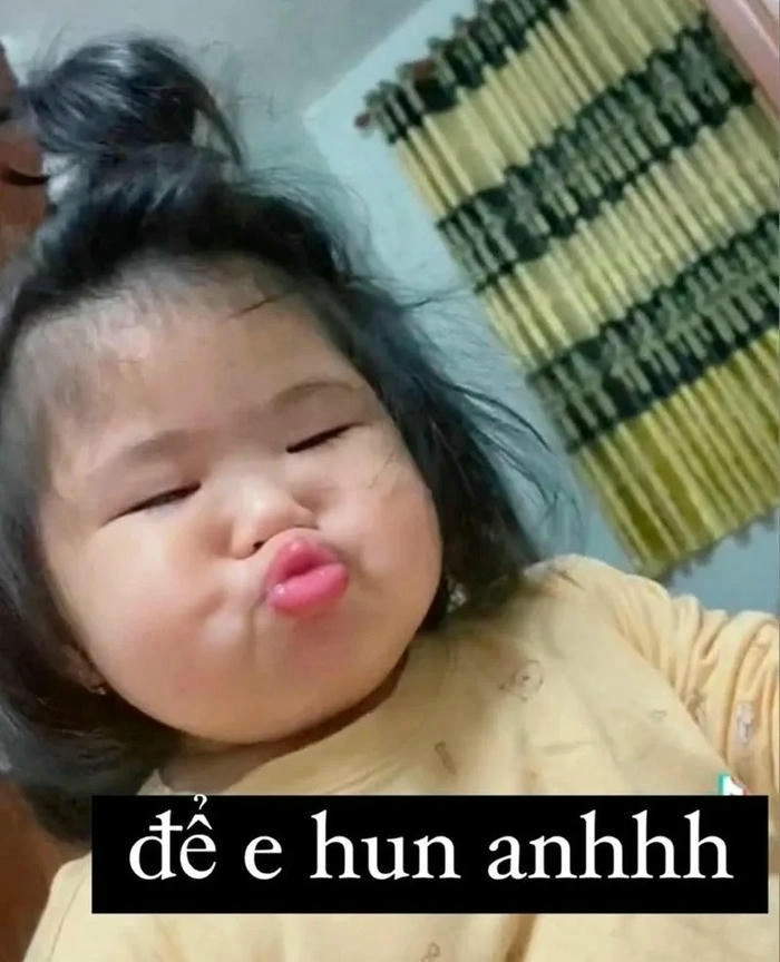 meme hôn anh