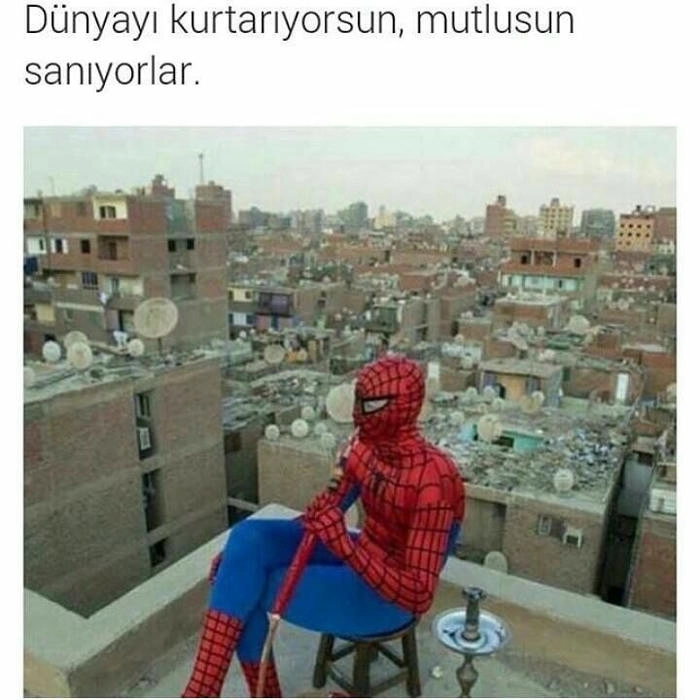 meme người nhện suy nghĩ