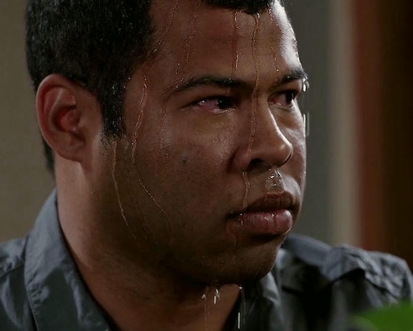 Meme sợ hãi người đàn ông da đen toát mồ hôi hột