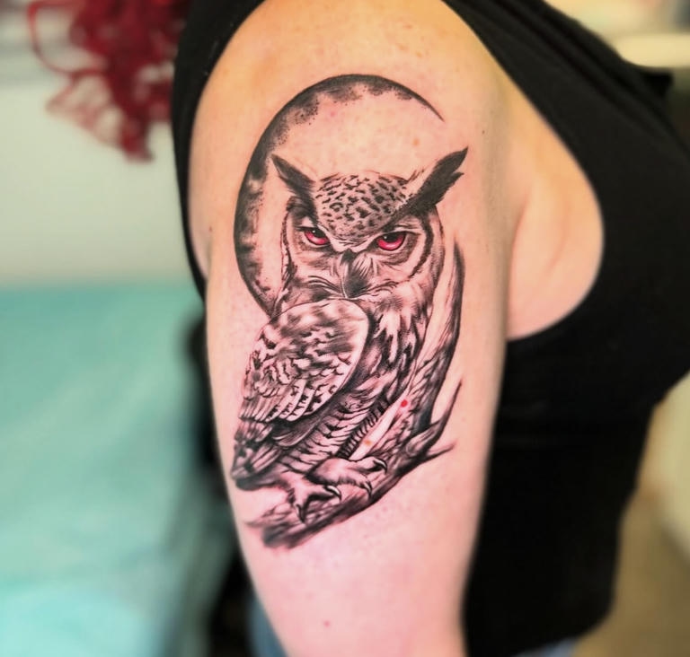 cú mèo xăm phong cách tâm linh