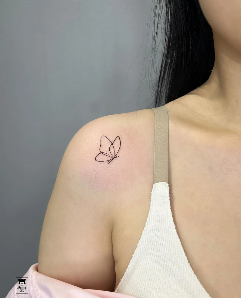 hình xăm bướm mini