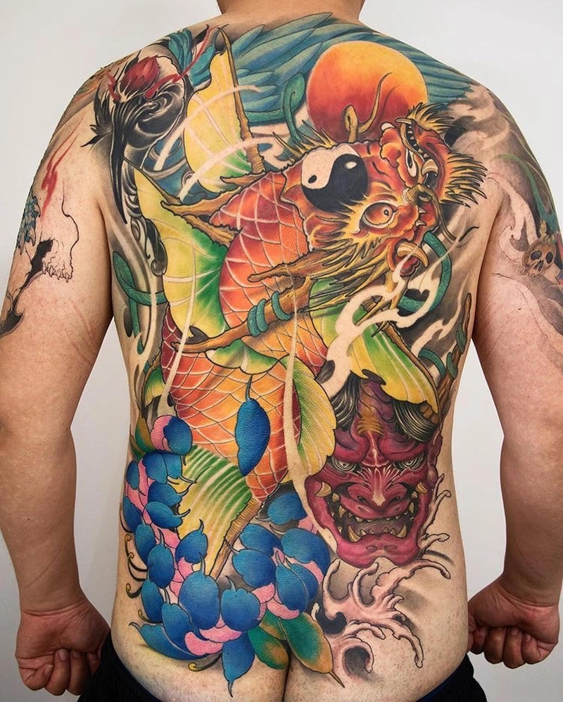 hình xăm cá chép hóa rồng ở lưng