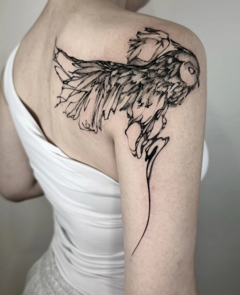 hình xăm chim cú mèo cho nữ
