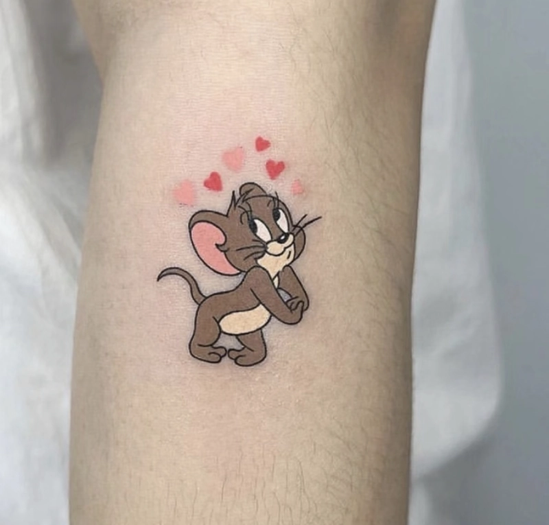 hình xăm chuột jerry đáng yêu