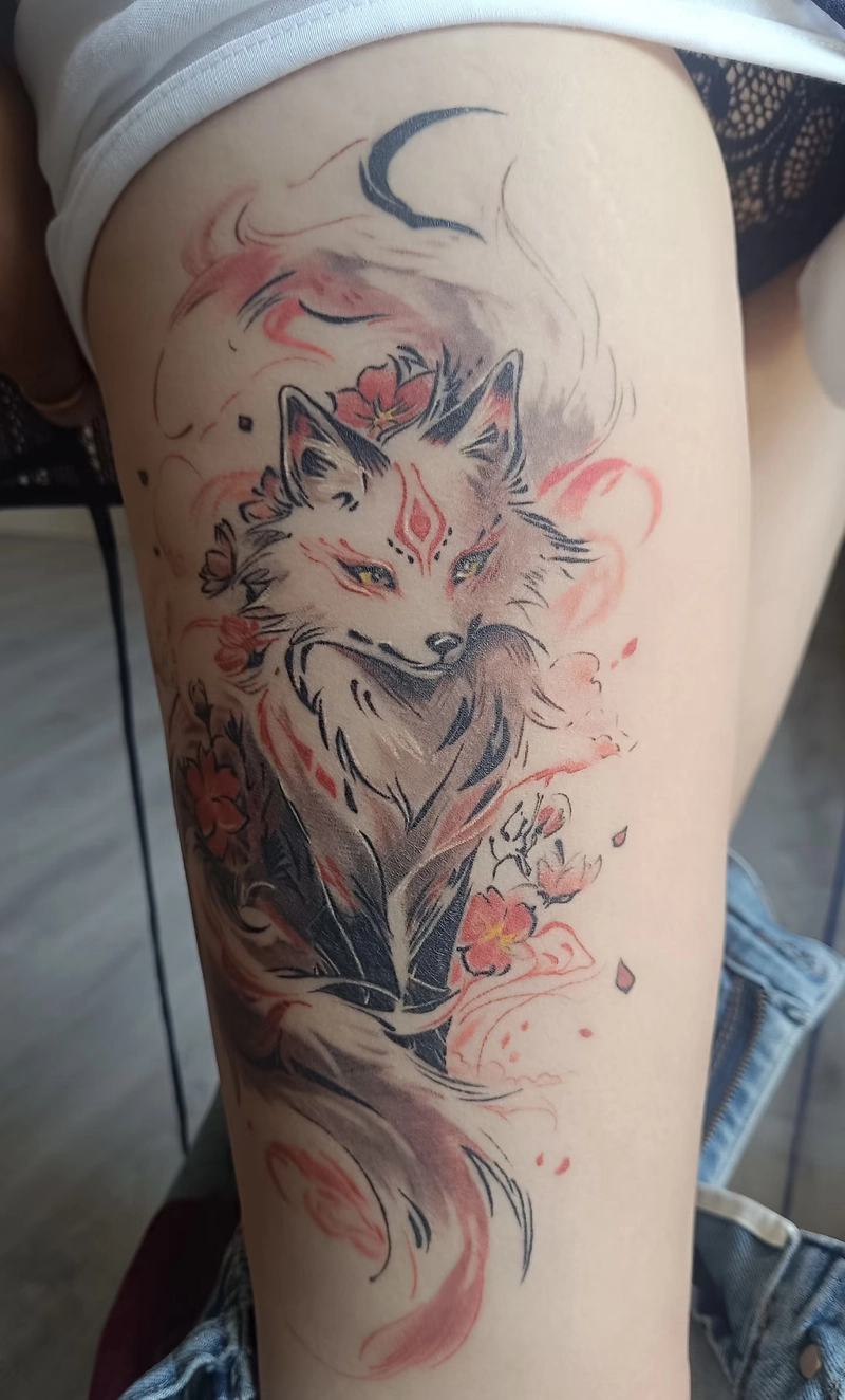 hình xăm của linh cáo