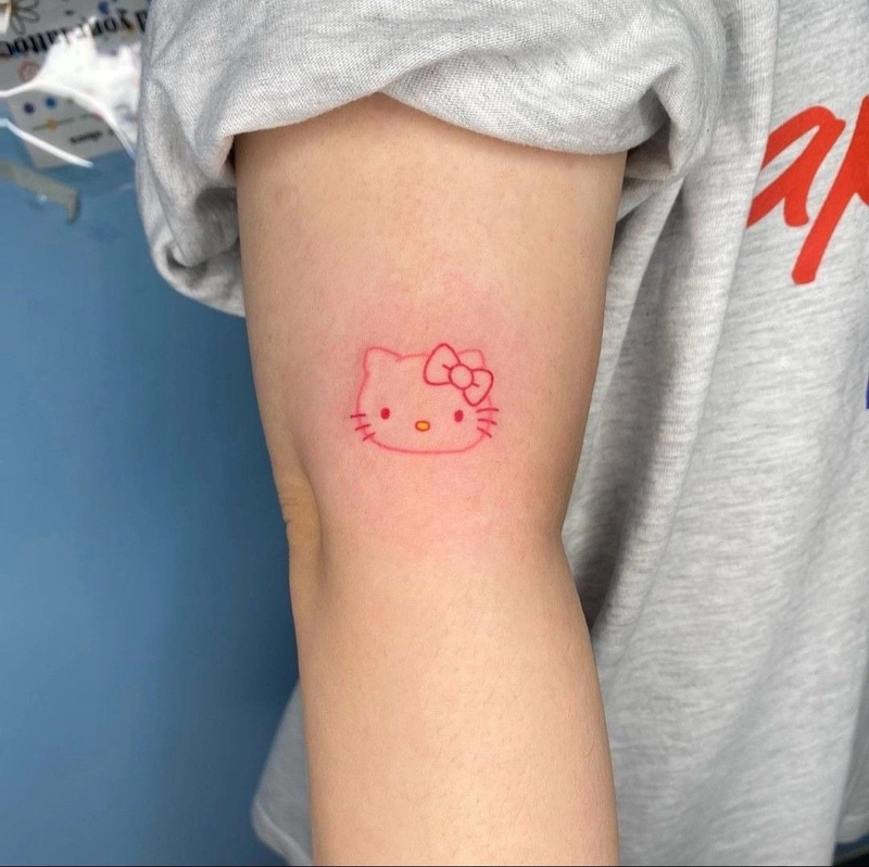 hình xăm hello kitty đơn giản