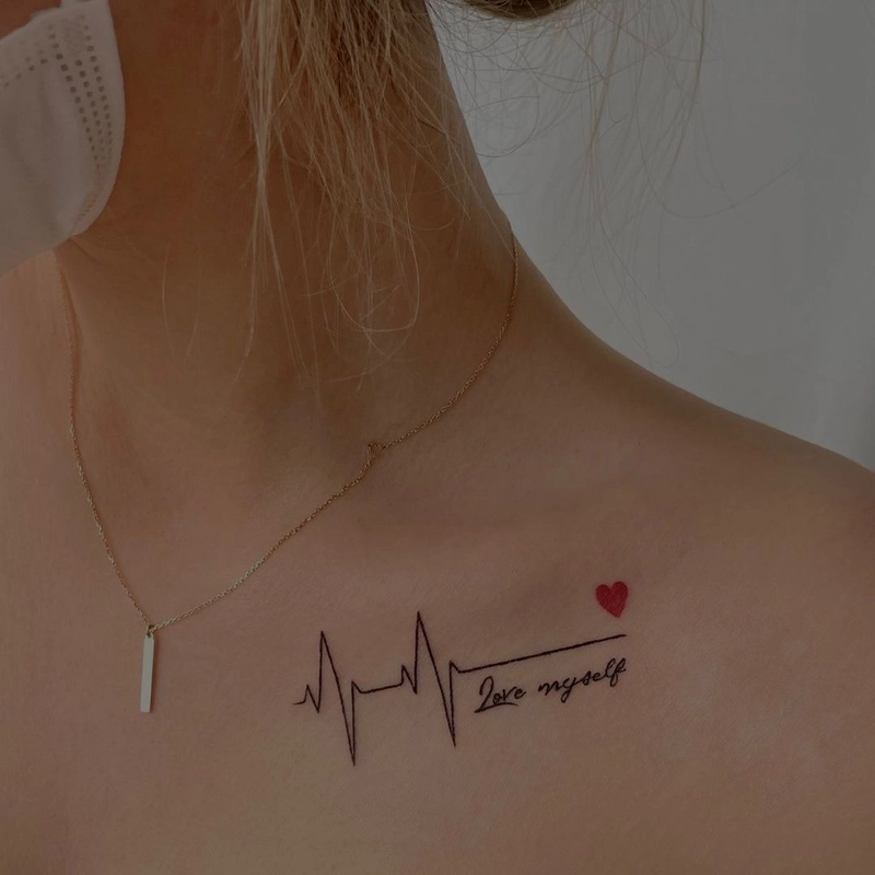hình xăm nhịp tim ở vai