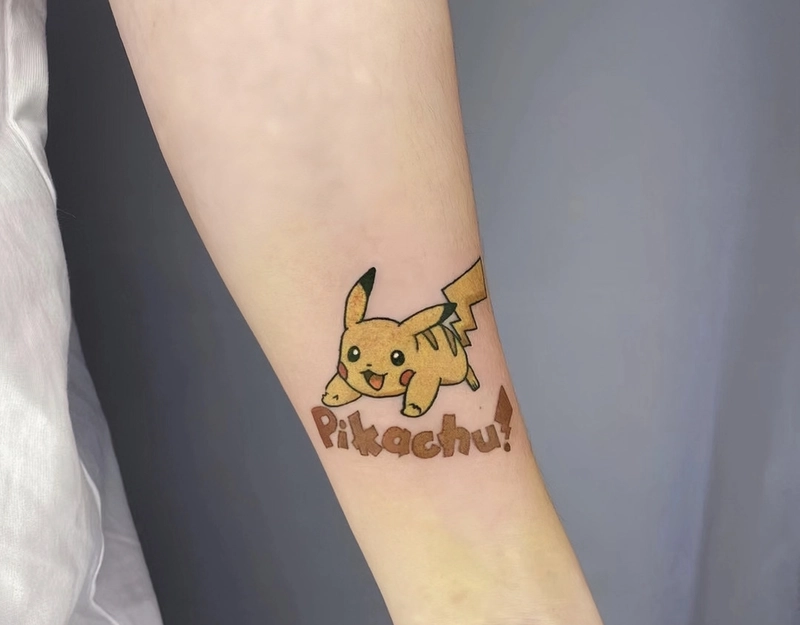 hình xăm pikachu ở tay