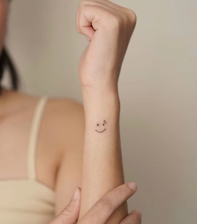hình xăm smile