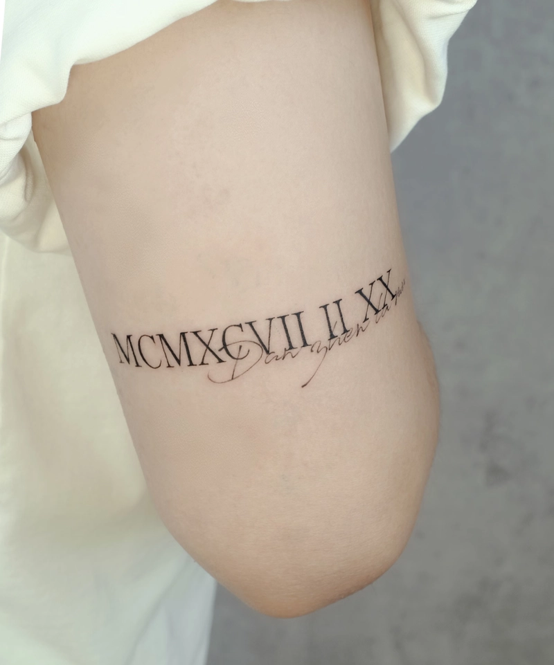 hình xăm số la mã ngày sinh