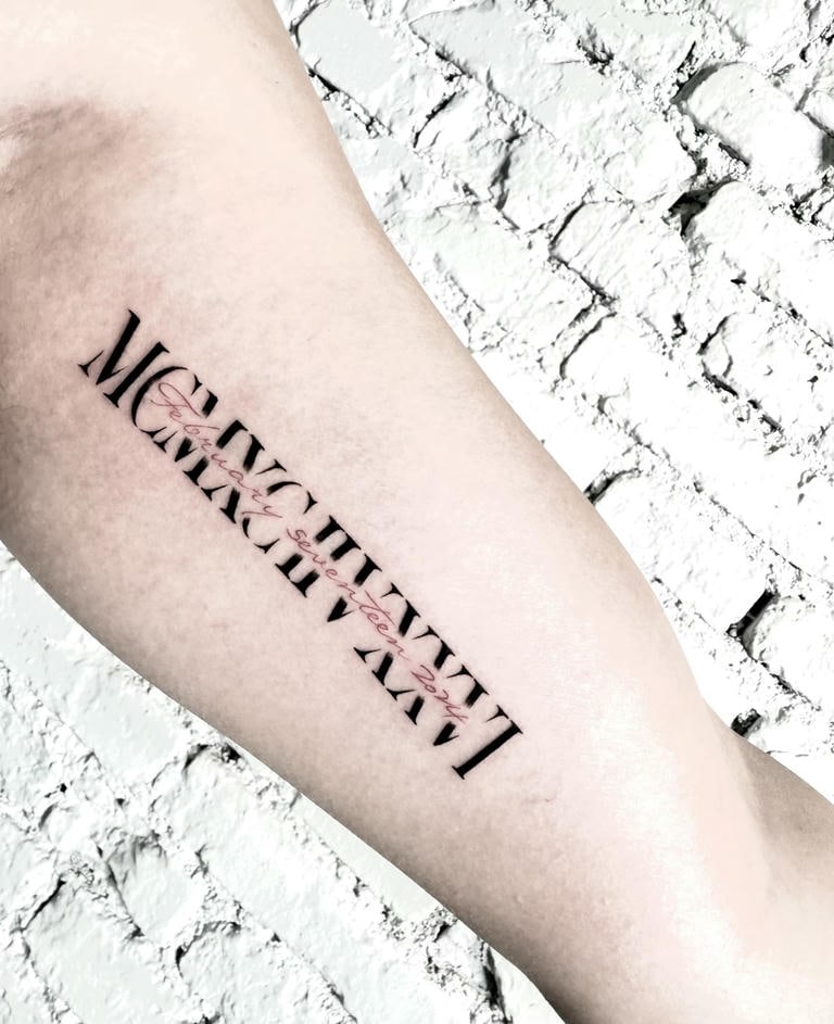 hình xăm số la mã ý nghĩa