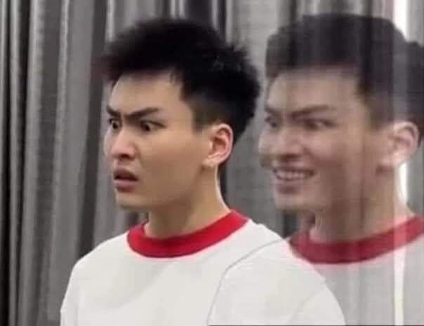 meme bất ngờ bá đạo