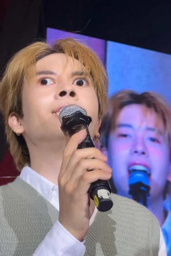 meme bất ngờ troll bá đạo