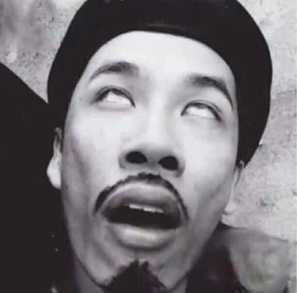 meme bất ngờ troll