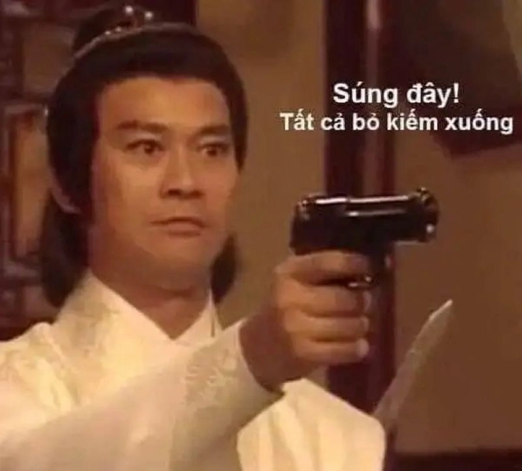 meme cute cầm súng