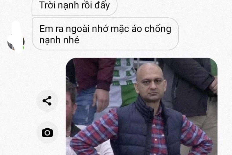 meme đứng chống nạnh hài