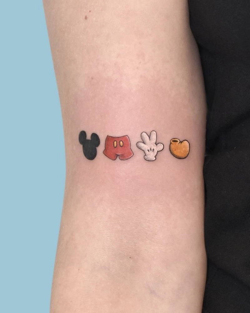 xăm hình mickey đáng yêu