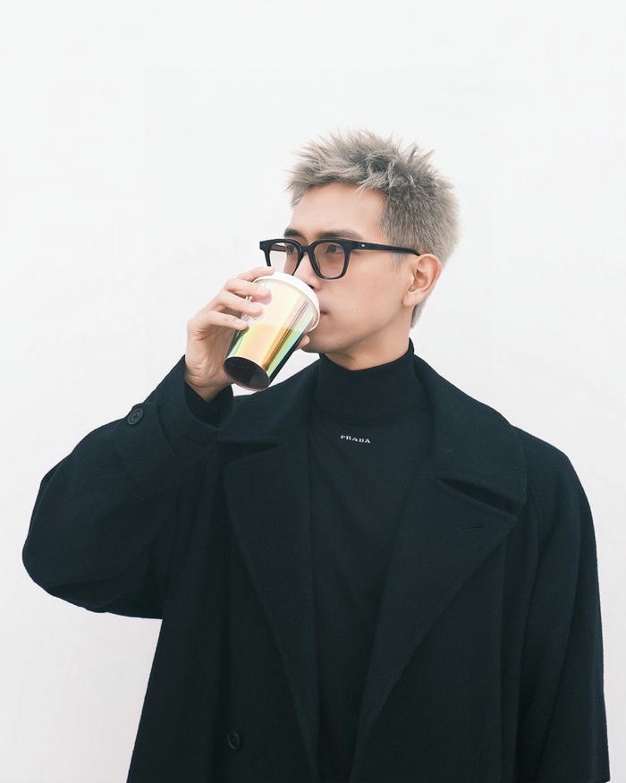 Kiểu tóc Ivy League nhuộm màu khói sáng cá tính nổi bật