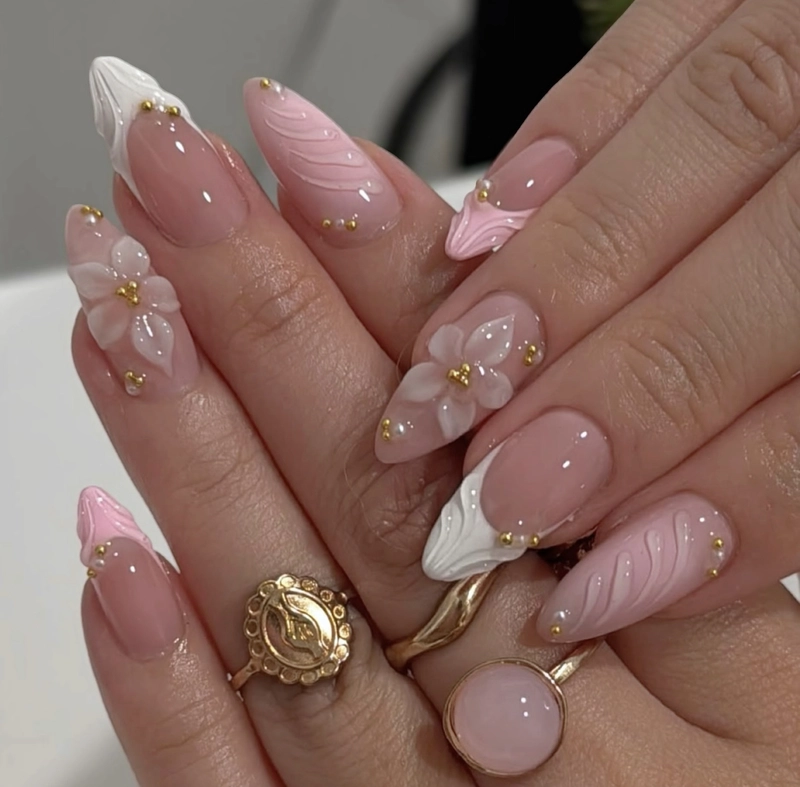 các mẫu nail móng nhọn