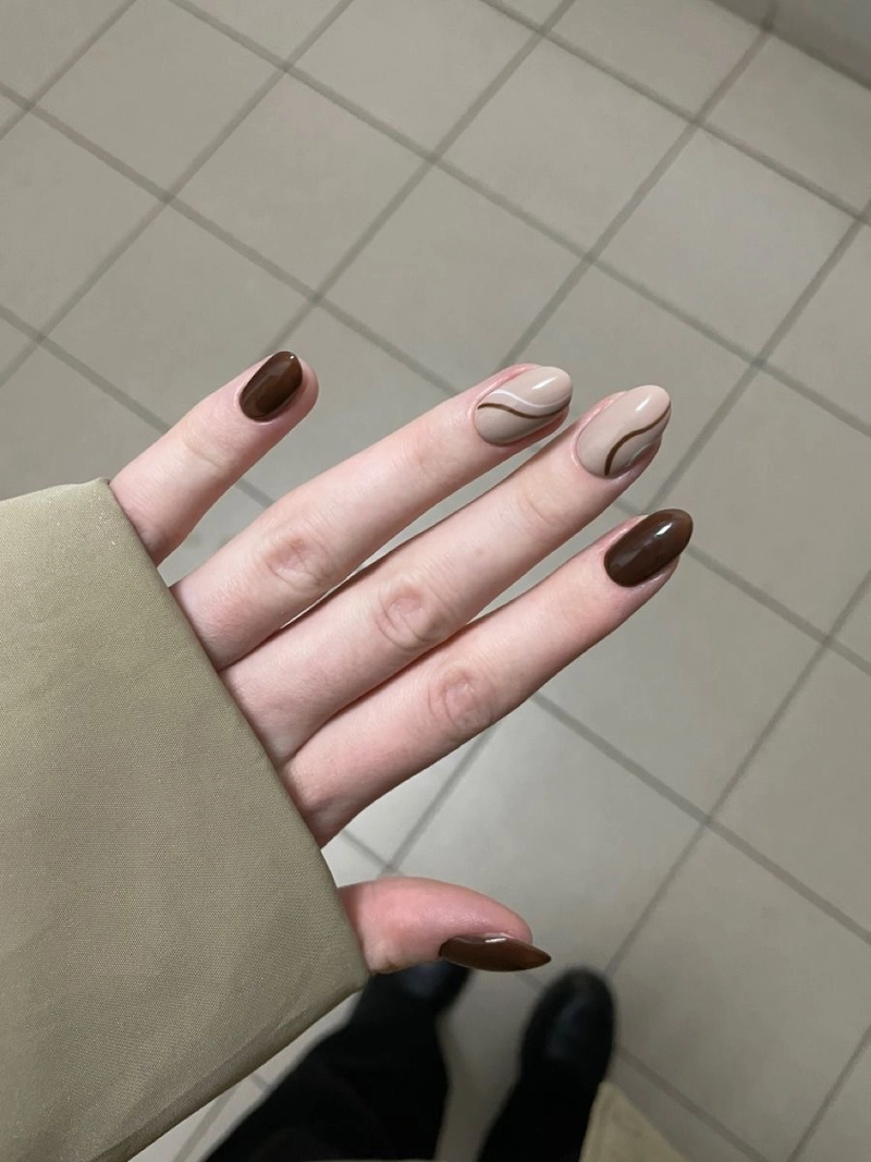 các mẫu nail móng tay cho da ngăm màu nâu