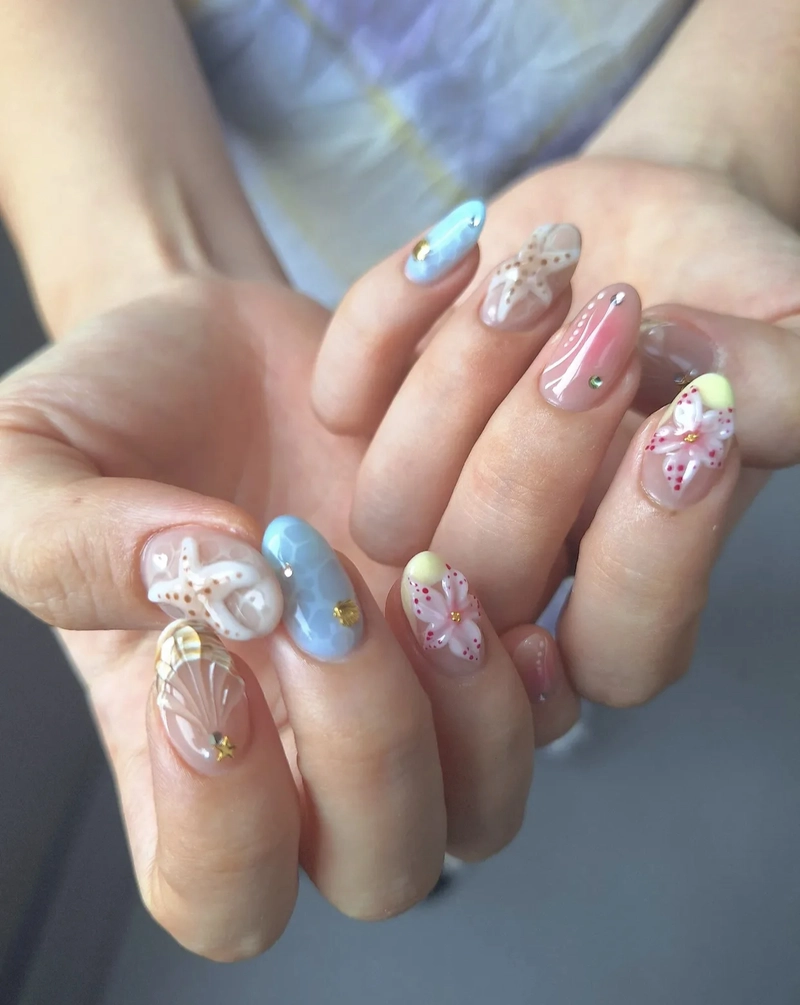 các mẫu nail mùa hè
