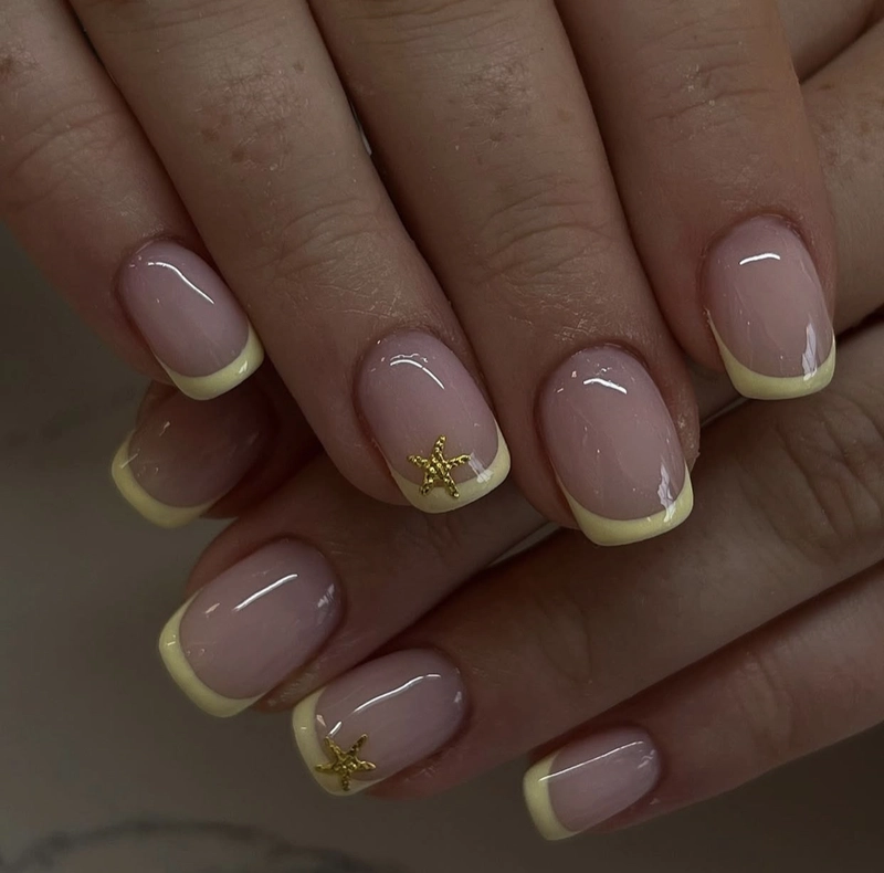 các mẫu nail ngắn đơn giản