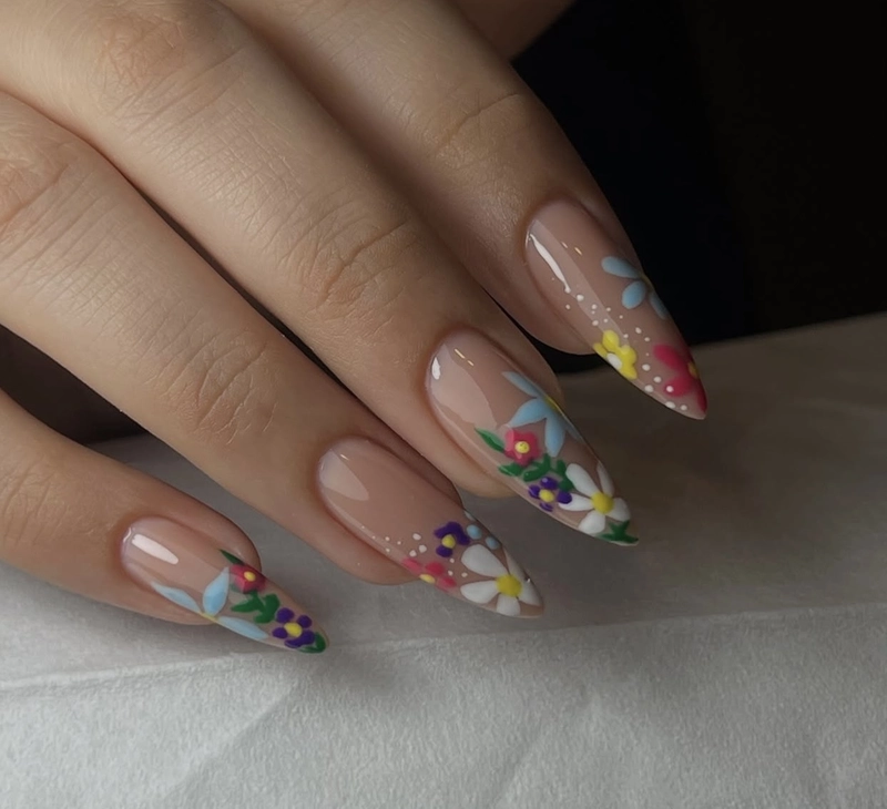 các mẫu nail vẽ hoa đẹp