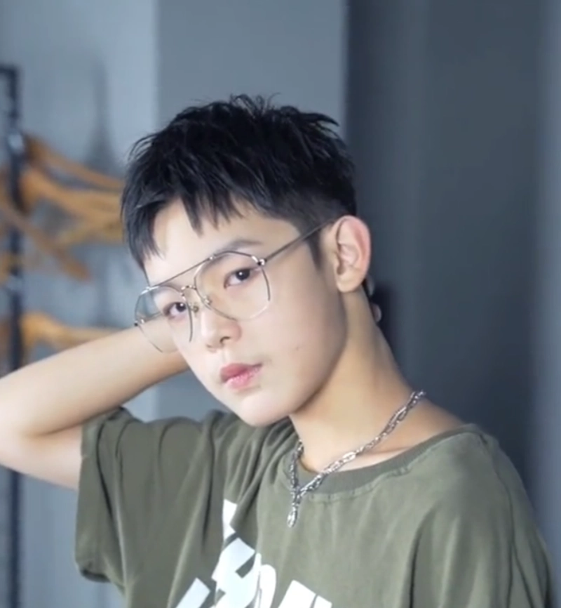 cắt tóc kiểu jerry đẹp