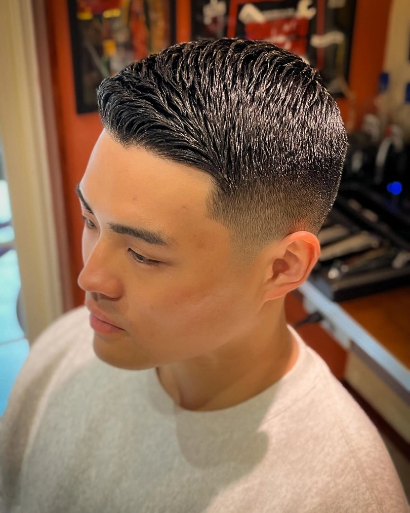 cắt tóc undercut ngắn mohican ngắn