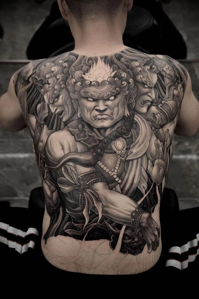 hình xăm bất động minh vương nét