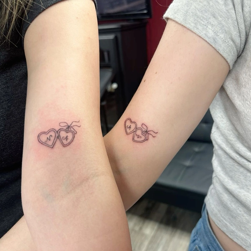 hình xăm couple mini