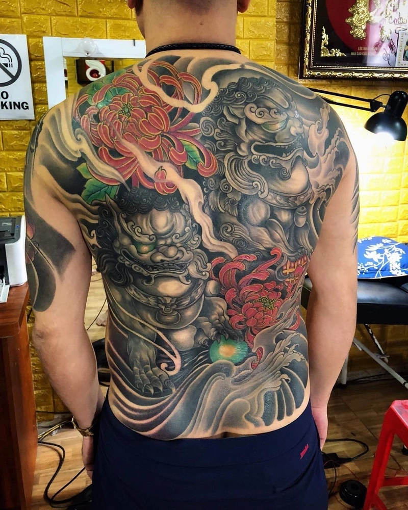 hình xăm kỳ lân bít lưng