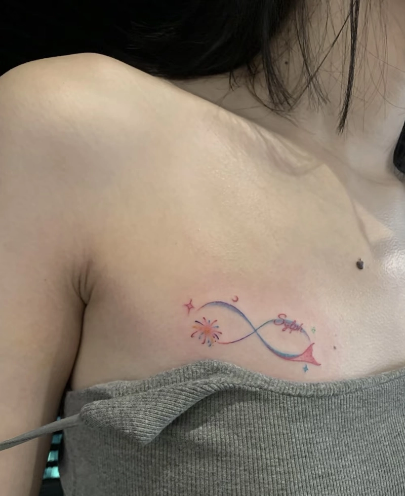 hình xăm ở ngực nữ đẹp
