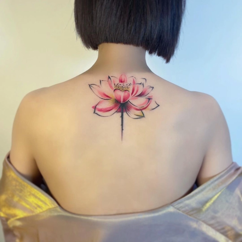 hình xăm sau gáy nữ đẹp