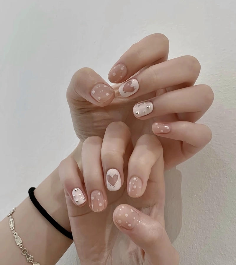 hồng pastel nail móng ngắn