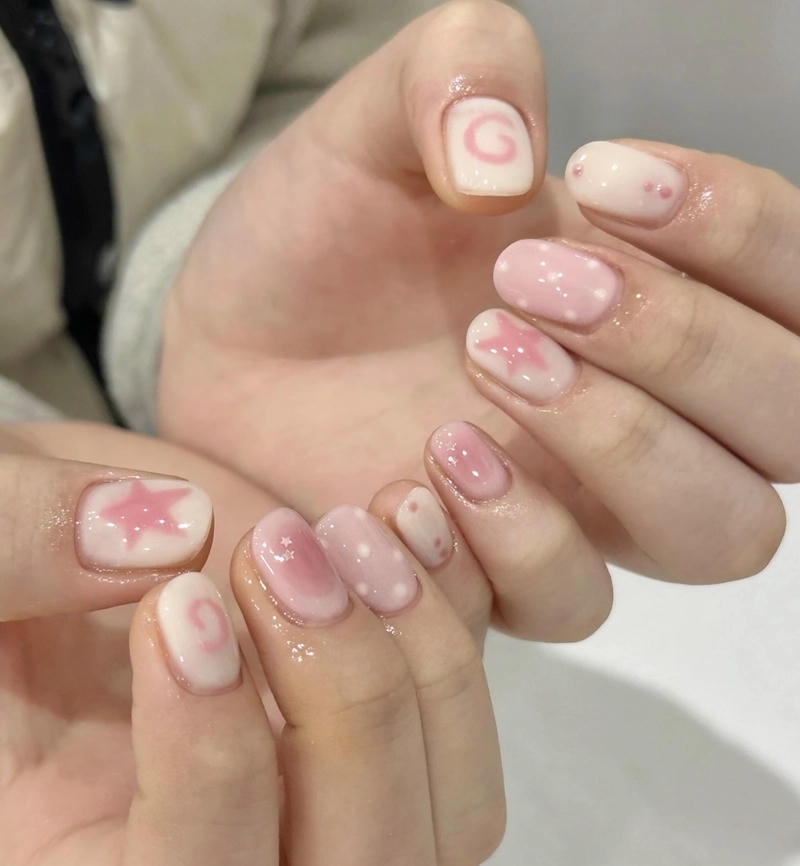 hồng pastel nail ngôi sao