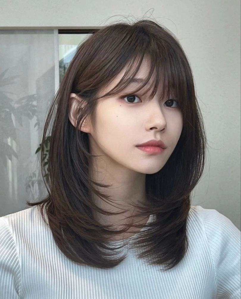 kiểu tóc butterfly uốn nhẹ nữ