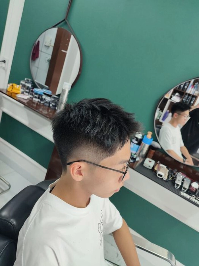 kiểu tóc ivy league jerry
