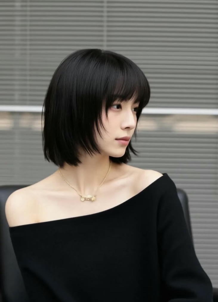 kiểu tóc ngắn nữ mặt tròn hợp đi học