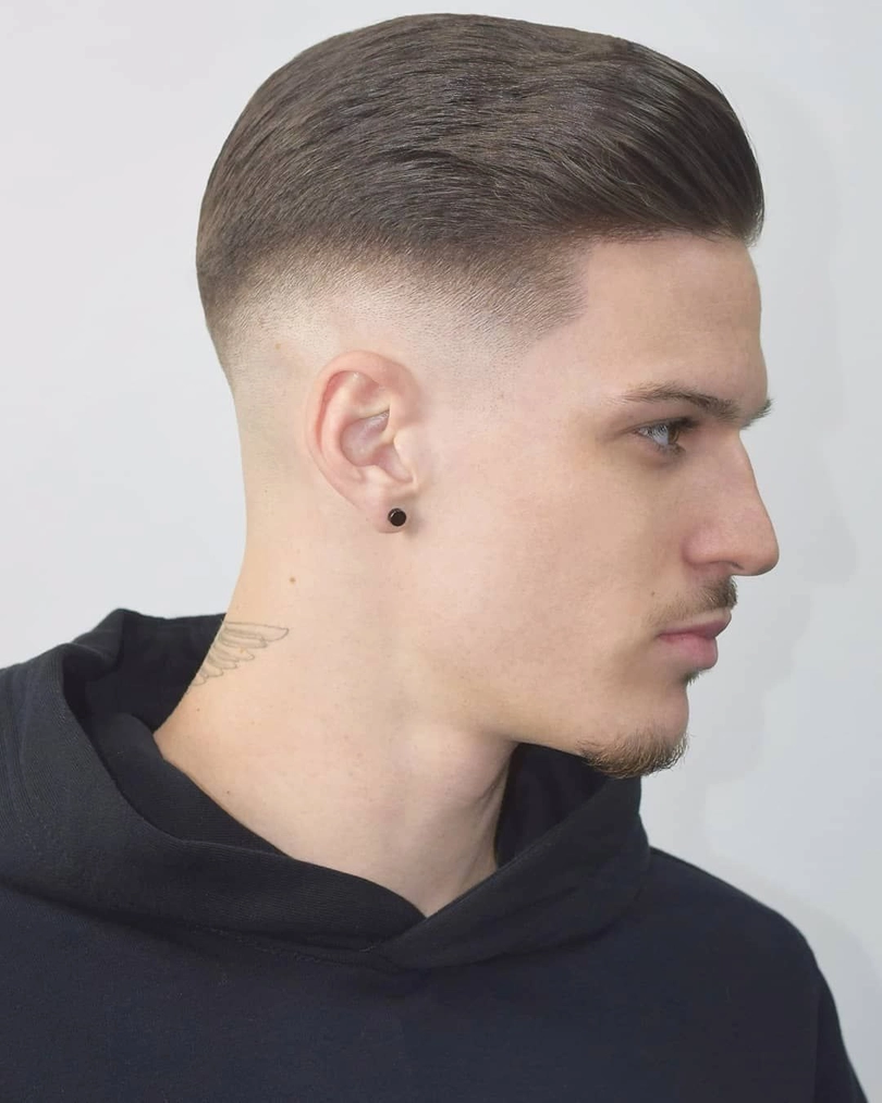 kiểu tóc slick back fade trắng