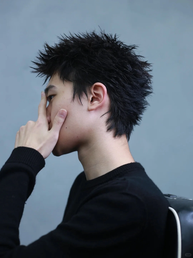kiểu tóc spiky Hàn Quốc