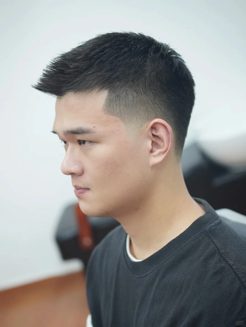 kiểu tóc taper fade ngắn