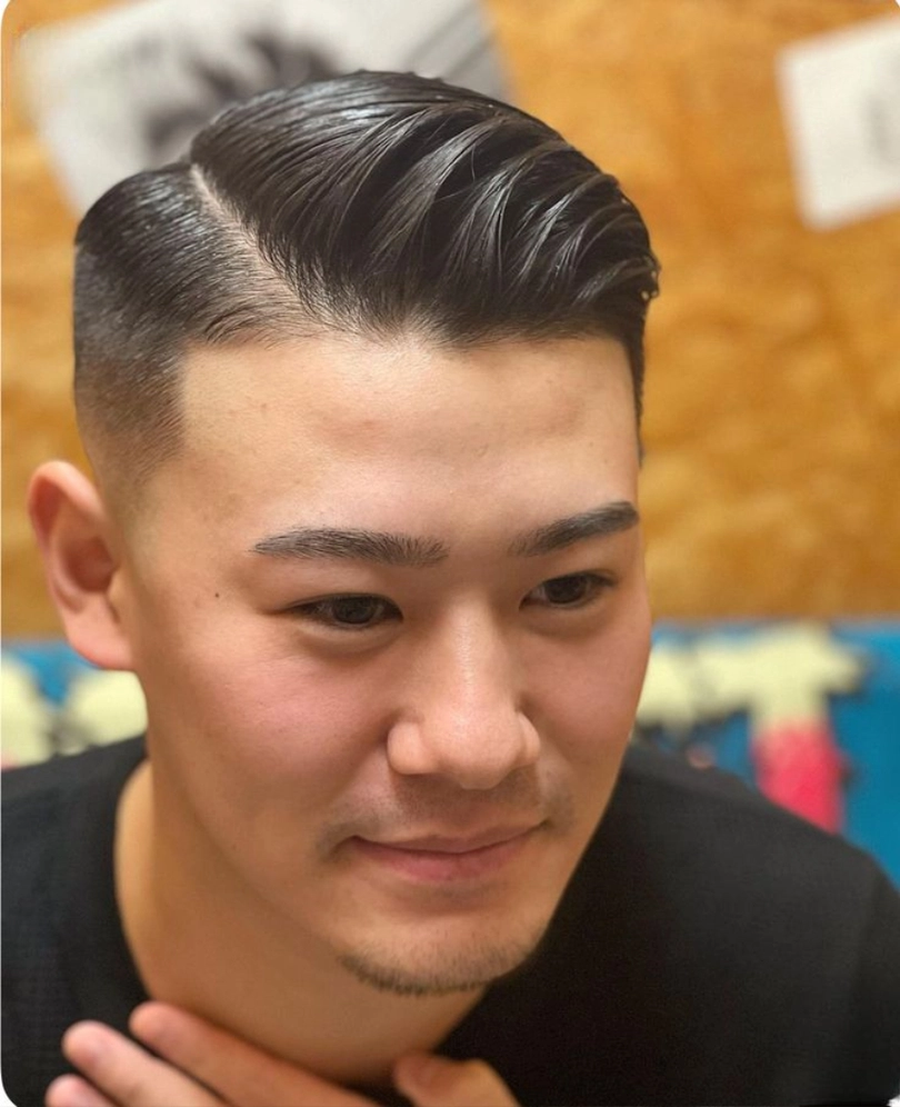 kiểu tóc undercut ngắn trung niên