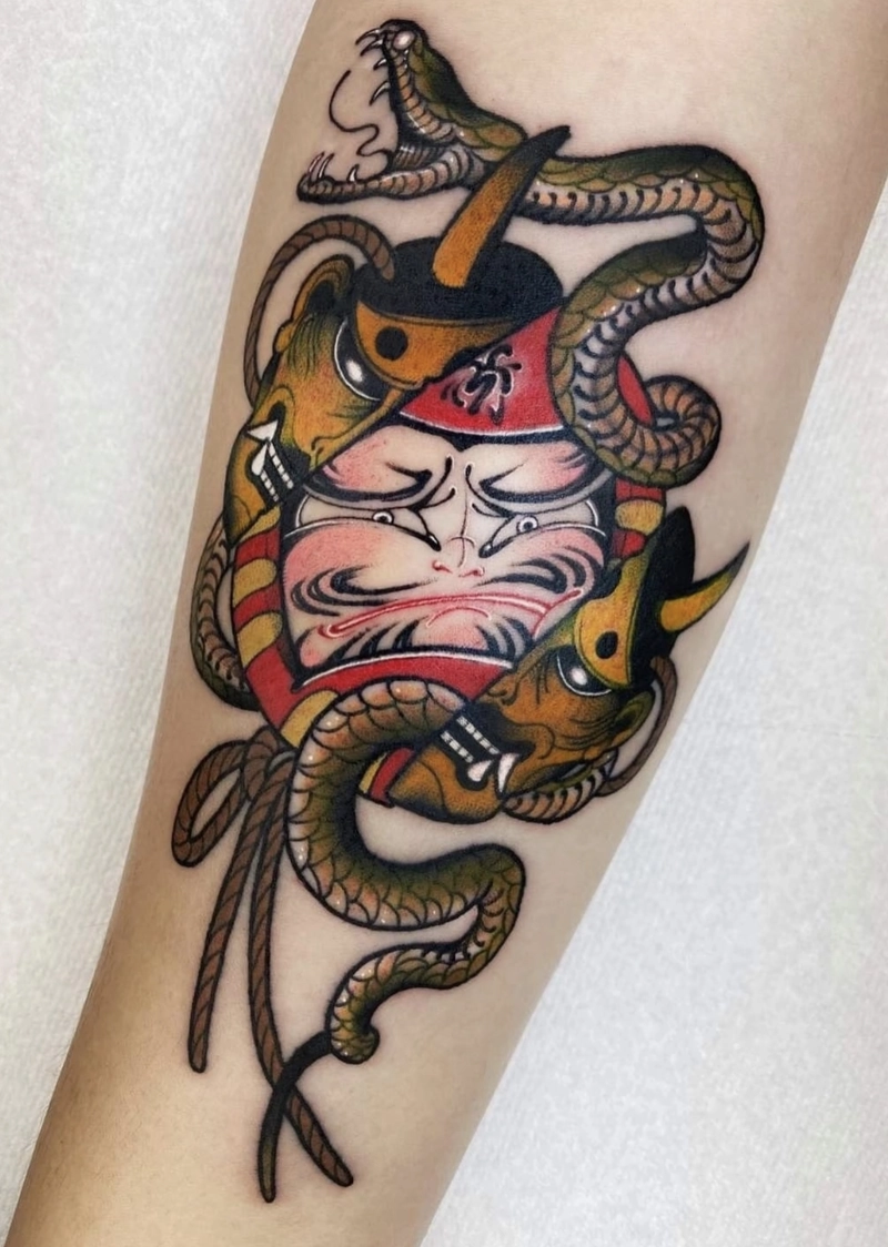 mẫu hình xăm daruma và con rắn