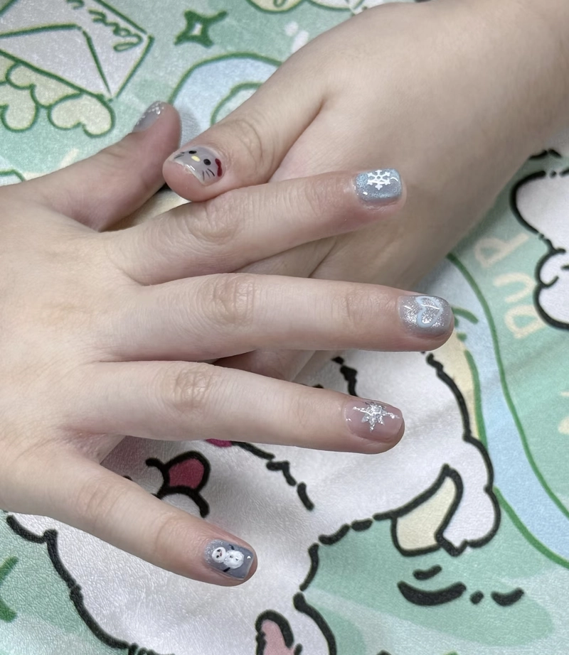 mẫu nail 1 màu đẹp