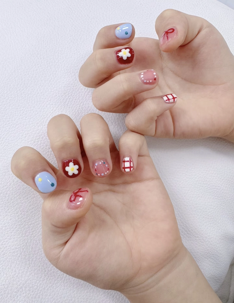 mẫu nail cho bé gái 10 tuổi đẹp