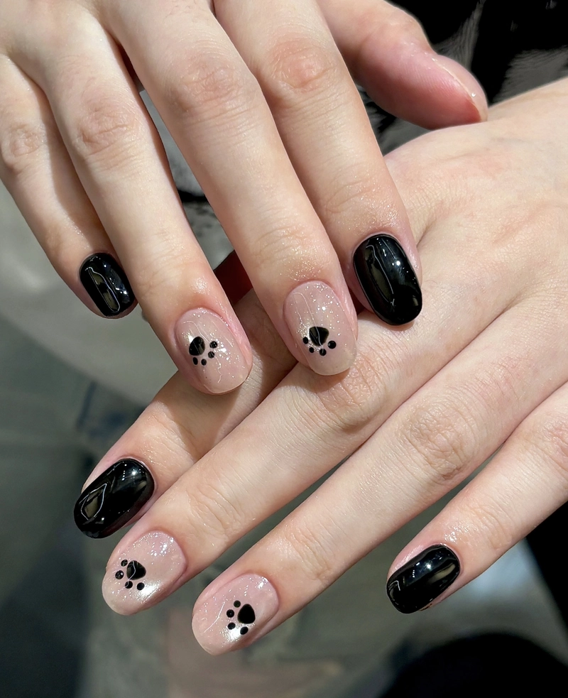 mẫu nail dễ thương đơn giản