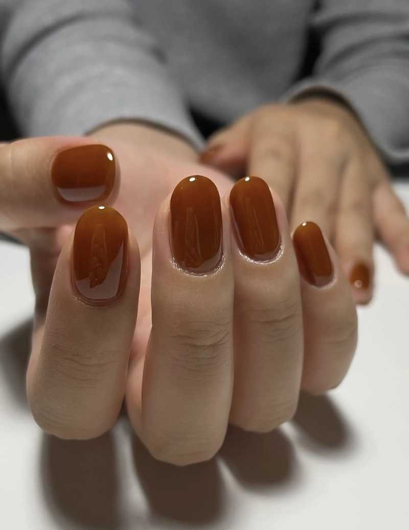 mẫu nail màu cam đất