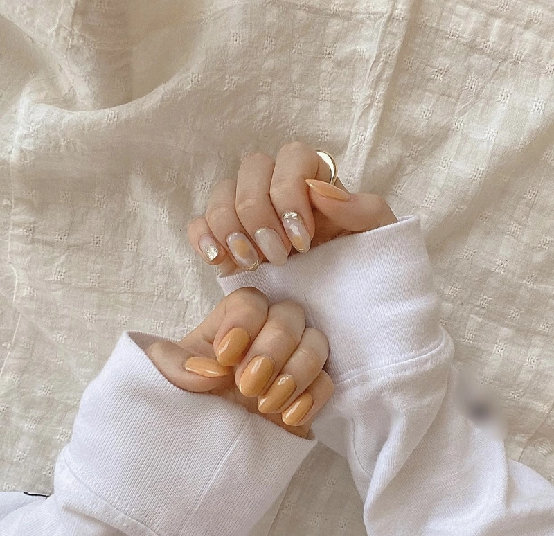 mẫu nail màu cam đẹp